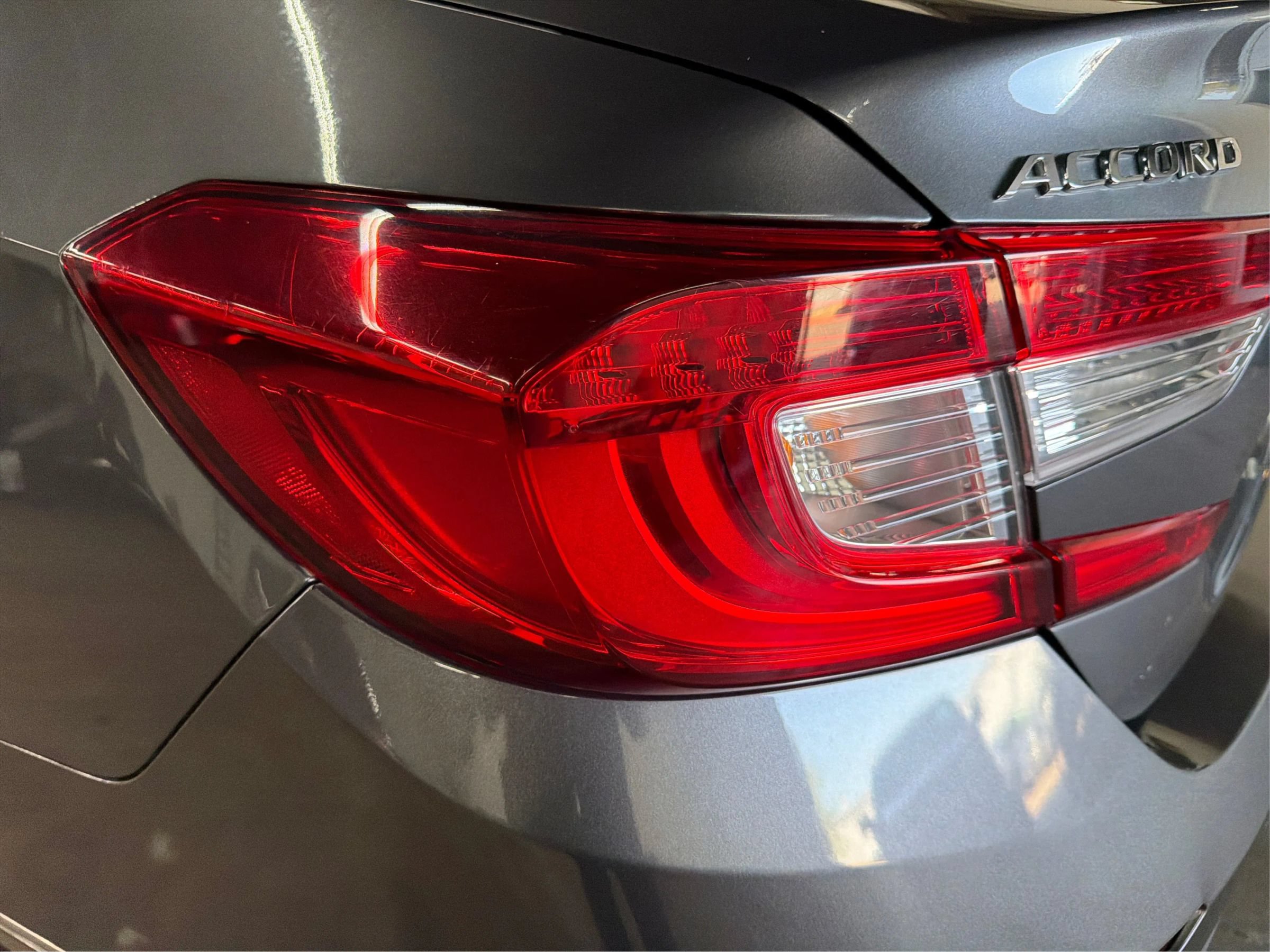 Used 2020 Honda Accord EX image 41