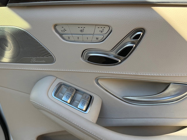 Used 2020 Mercedes-Benz S 560 Sedan image 26
