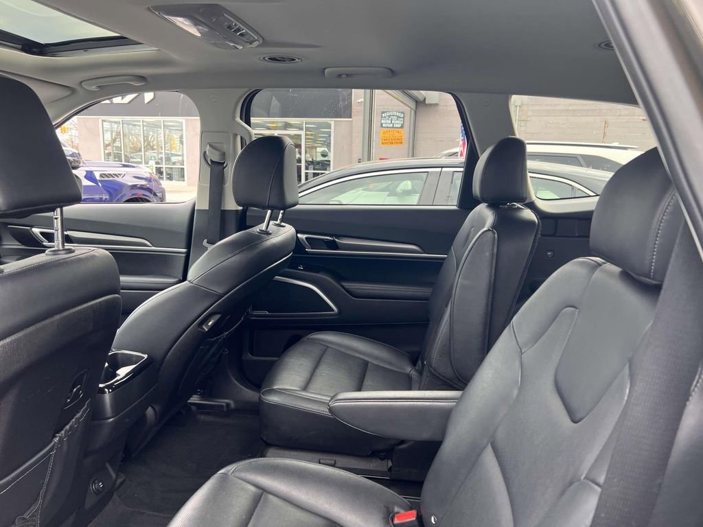 Used 2022 Kia Telluride S AWD/4WD image 13