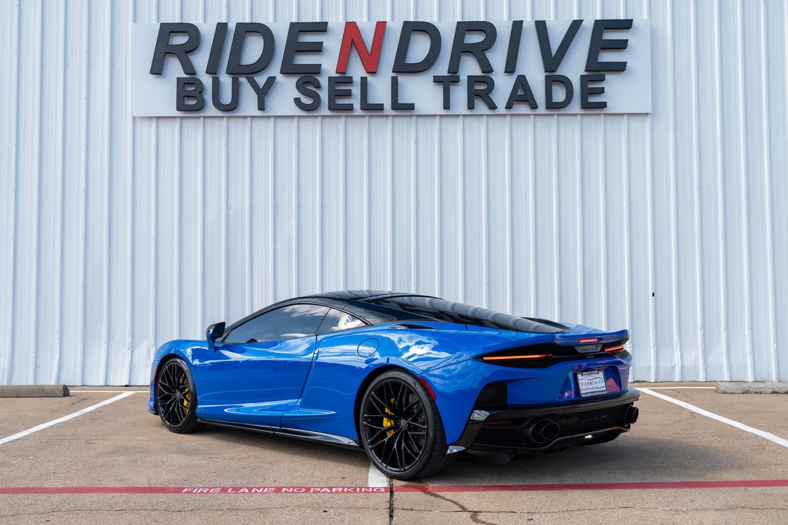 Used 2026 McLaren GTS RWD image 5