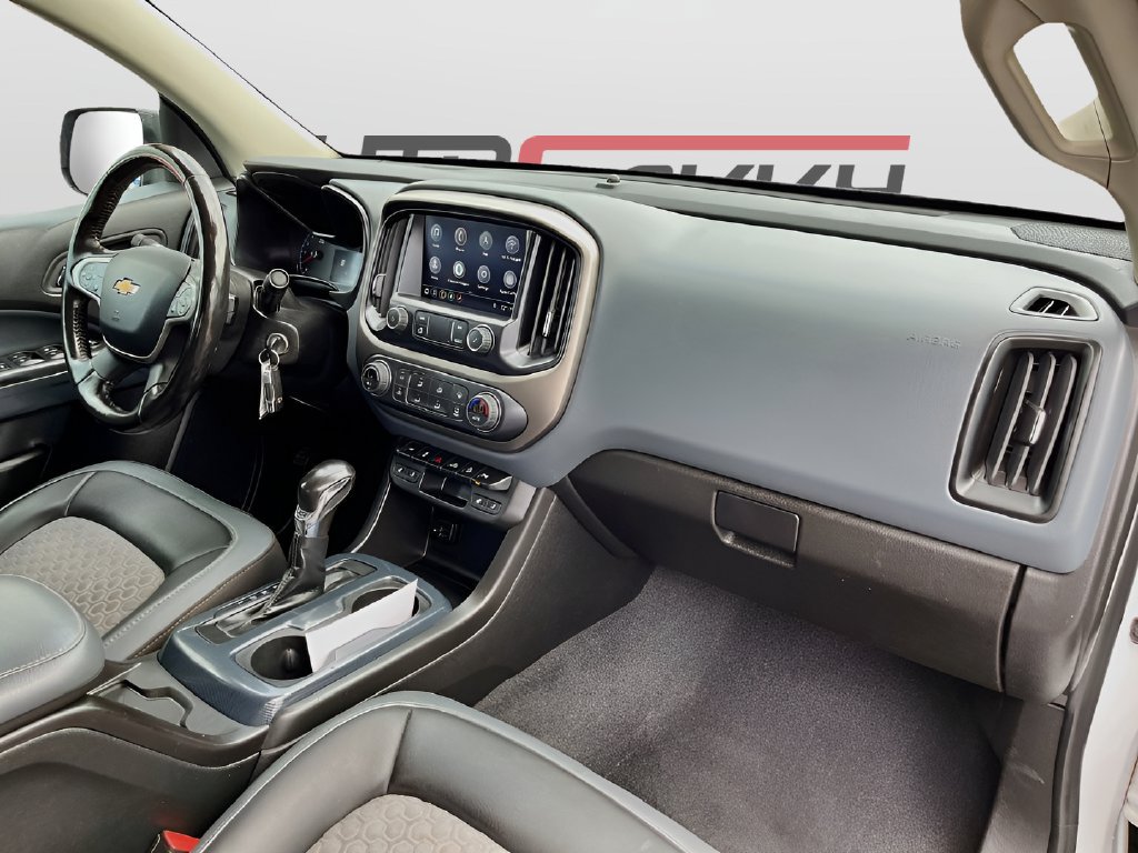 Used 2022 Chevrolet Colorado Z71 AWD/4WD image 31