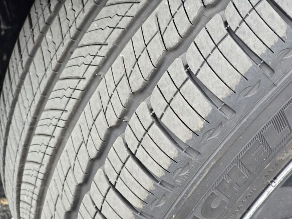 Used 2018 Tesla Model 3 Long Range image 28