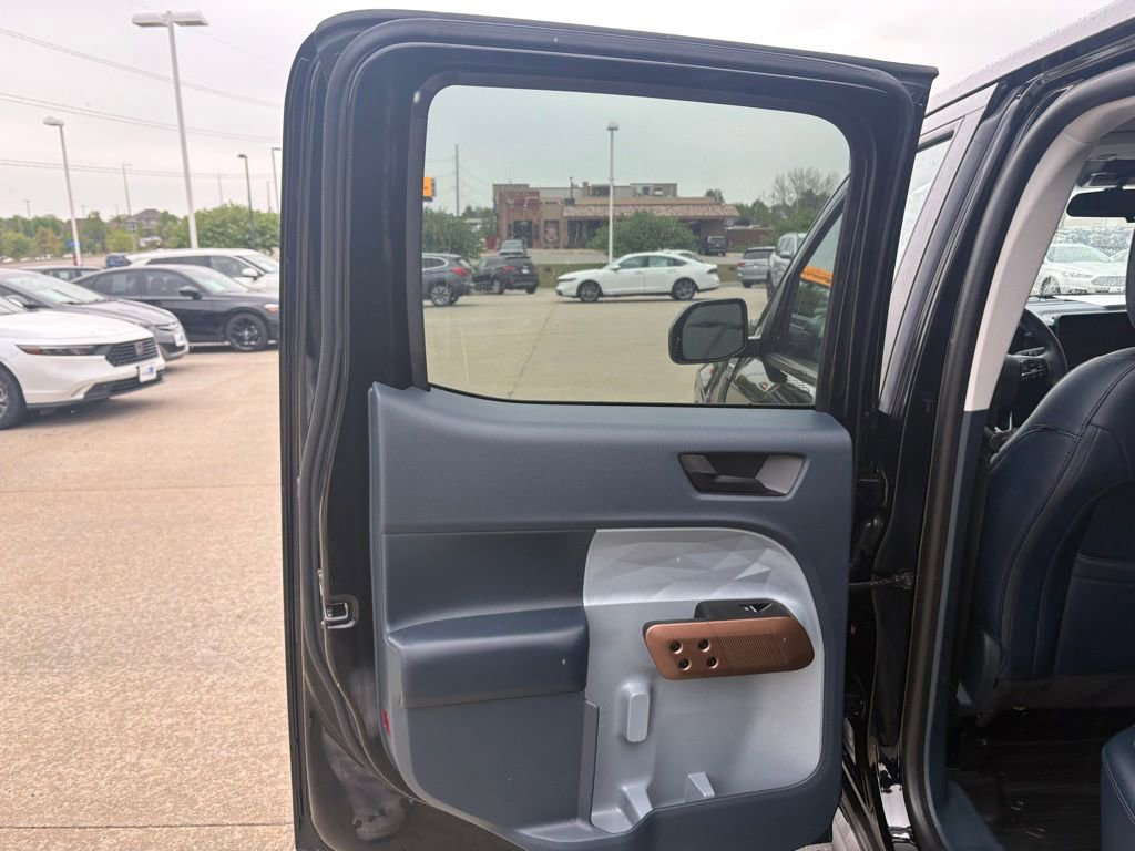 Used 2024 Ford Maverick Lariat FWD image 32