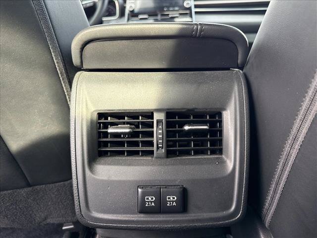 Used 2019 Toyota Avalon XLE w/ Moonroof Package FWD image 15
