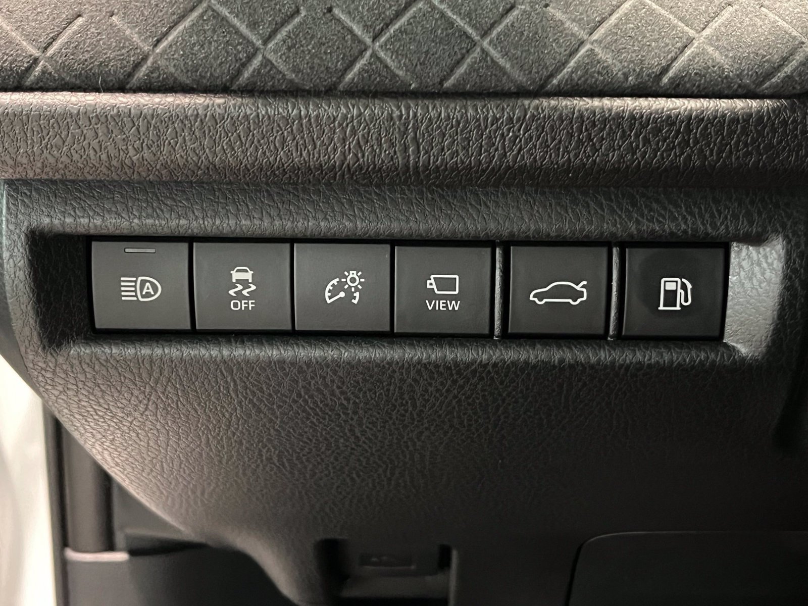 New 2026 Toyota Camry XLE w/ Premium Plus Package AWD/4WD image 32