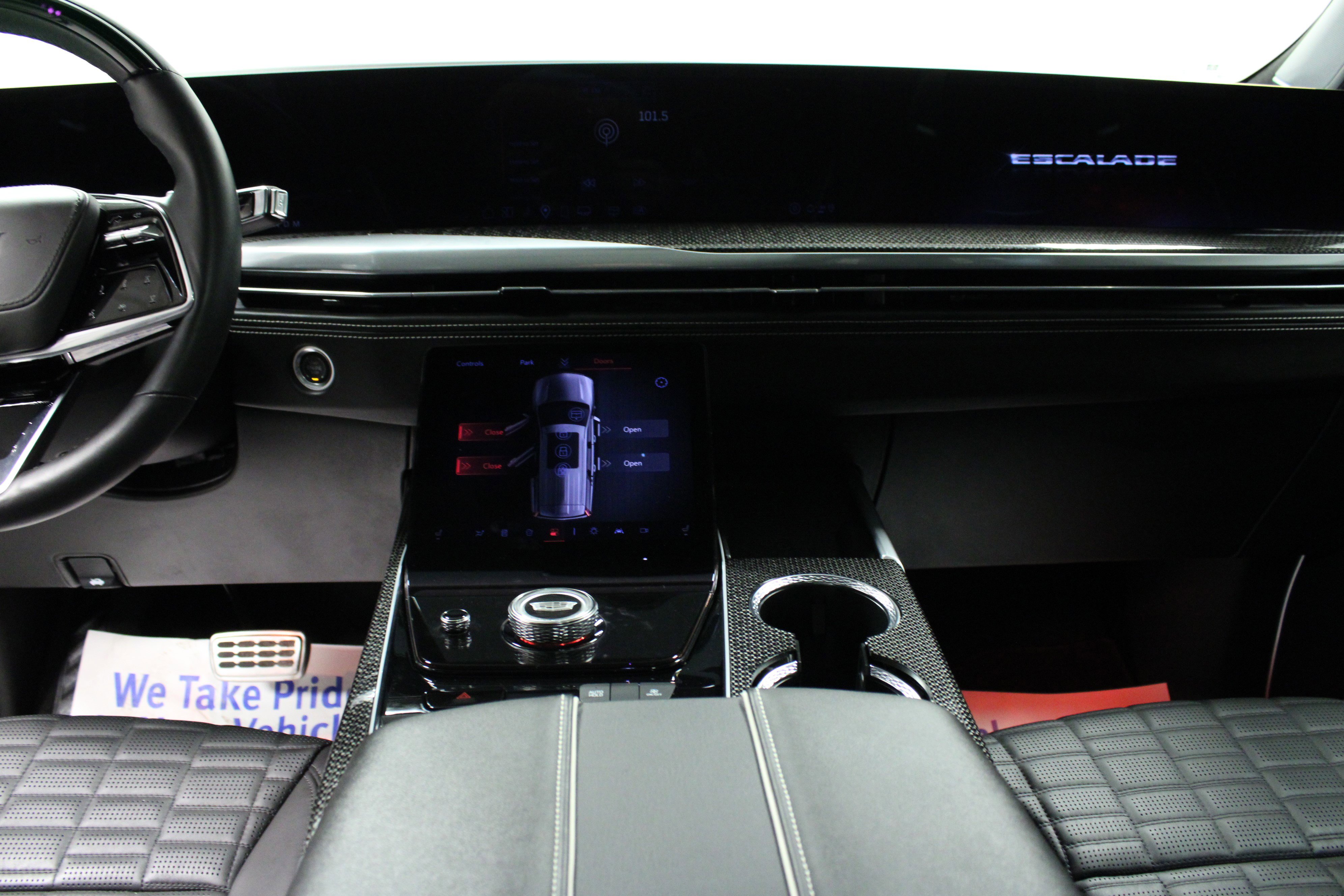 Used 2025 Cadillac Escalade V image 20