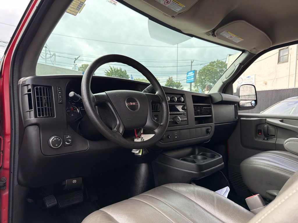 Used 2013 GMC Savana 3500 w/ Power Package RWD image 30