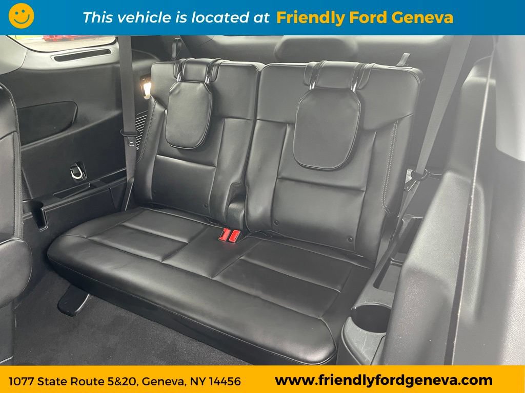 Used 2023 Ford Explorer XLT w/ Equipment Group 202A AWD/4WD image 32