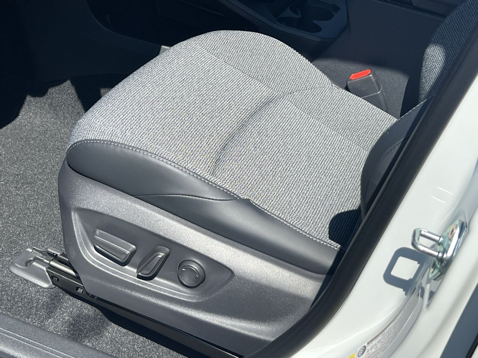 New 2026 Toyota bZ FWD image 8