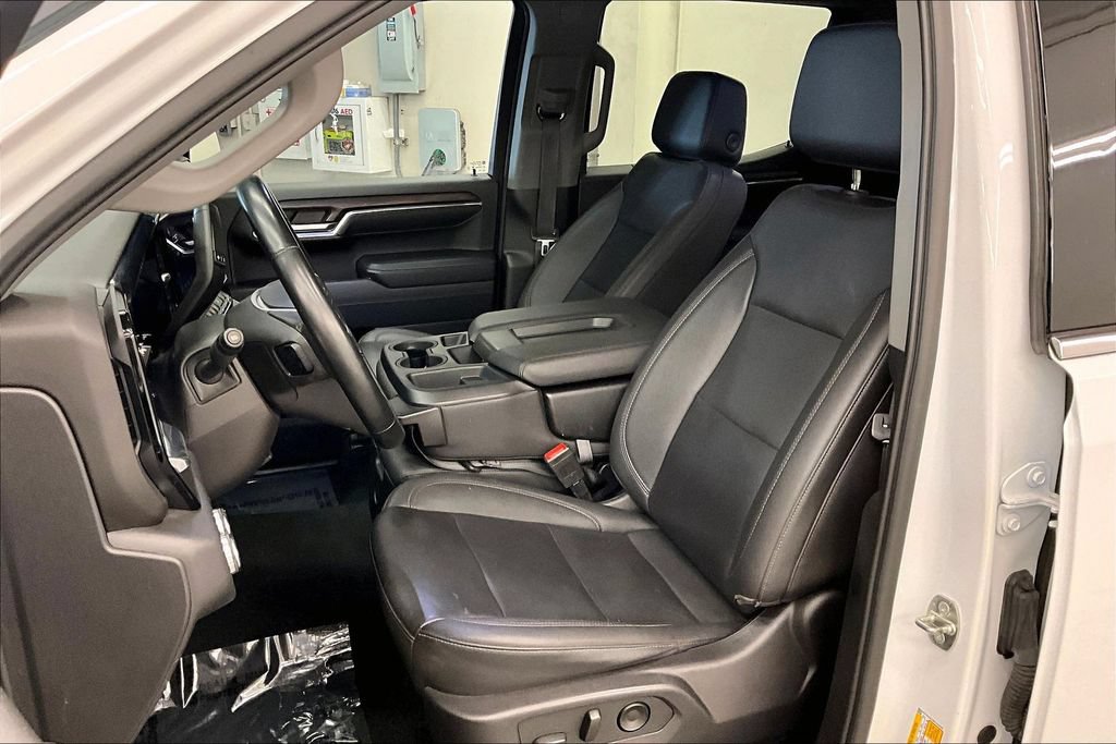 Used 2024 GMC Sierra 1500 SLT AWD/4WD image 21