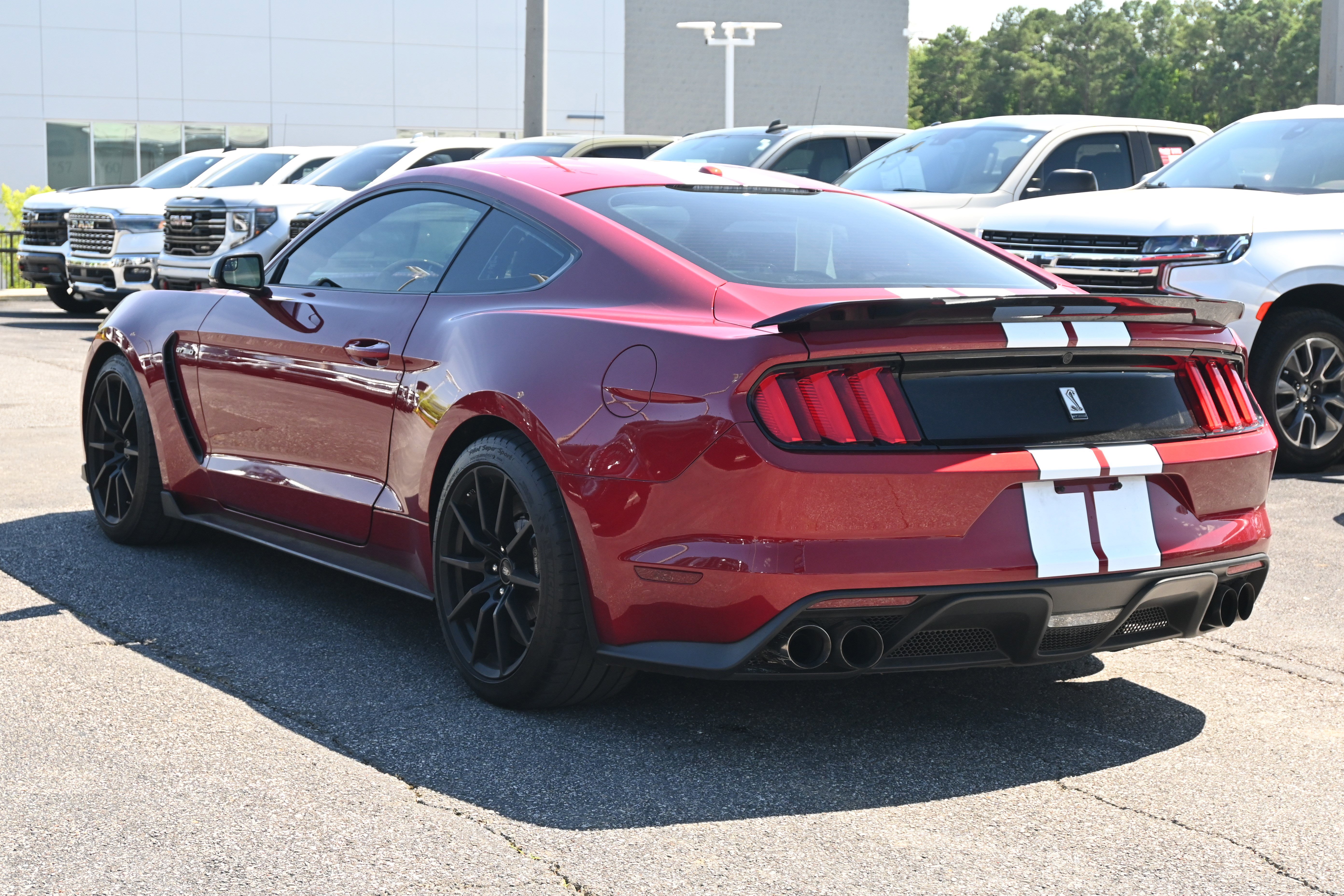 Used 2018 Ford Mustang Shelby GT350 w/ Convenience Package RWD image 8