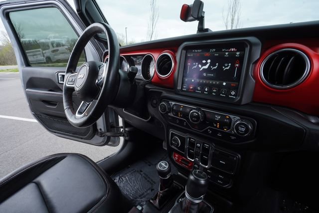 Used 2020 Jeep Gladiator Rubicon AWD/4WD image 25