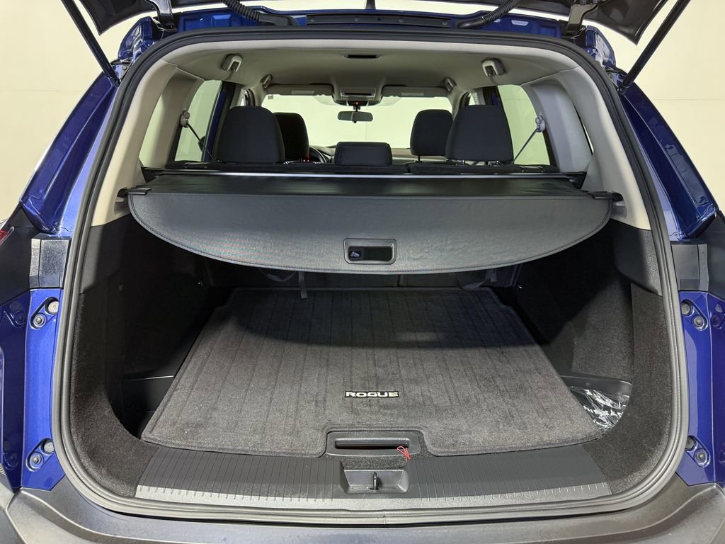 Certified 2023 Nissan Rogue S image 31