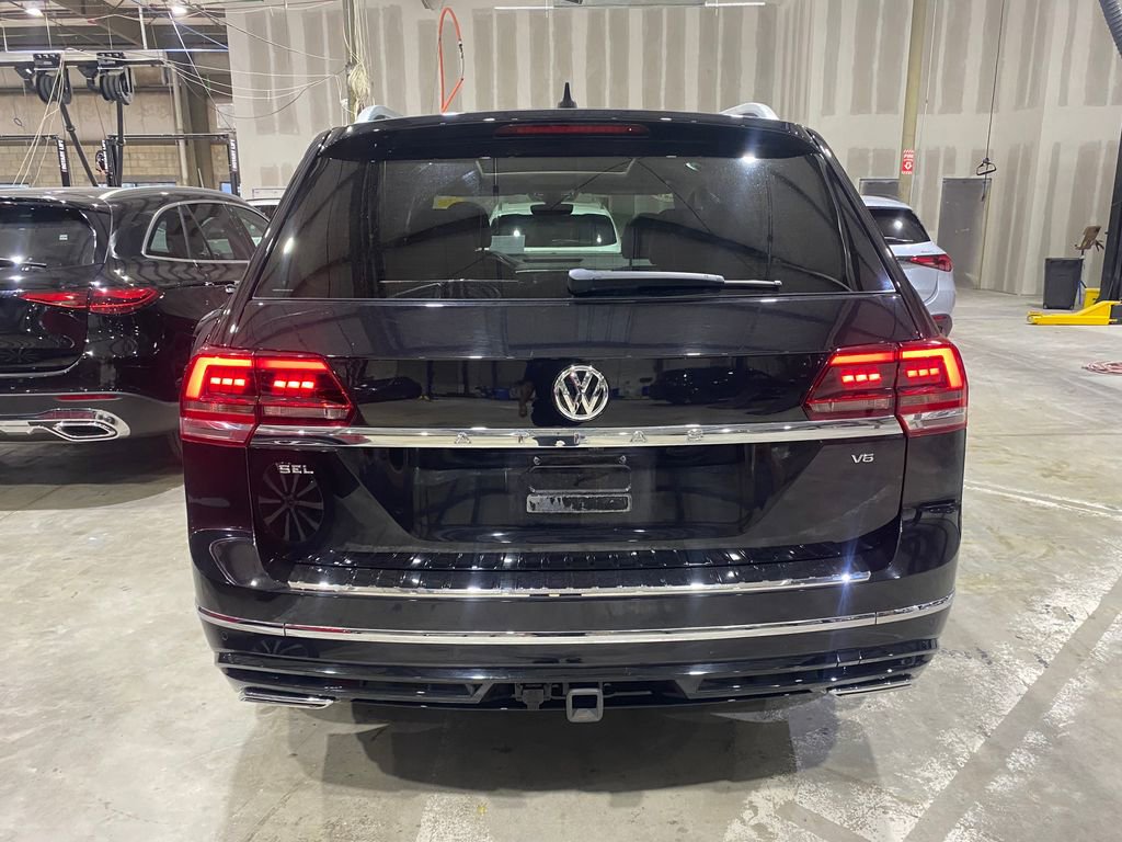 Used 2019 Volkswagen Atlas SEL R-Line FWD image 16