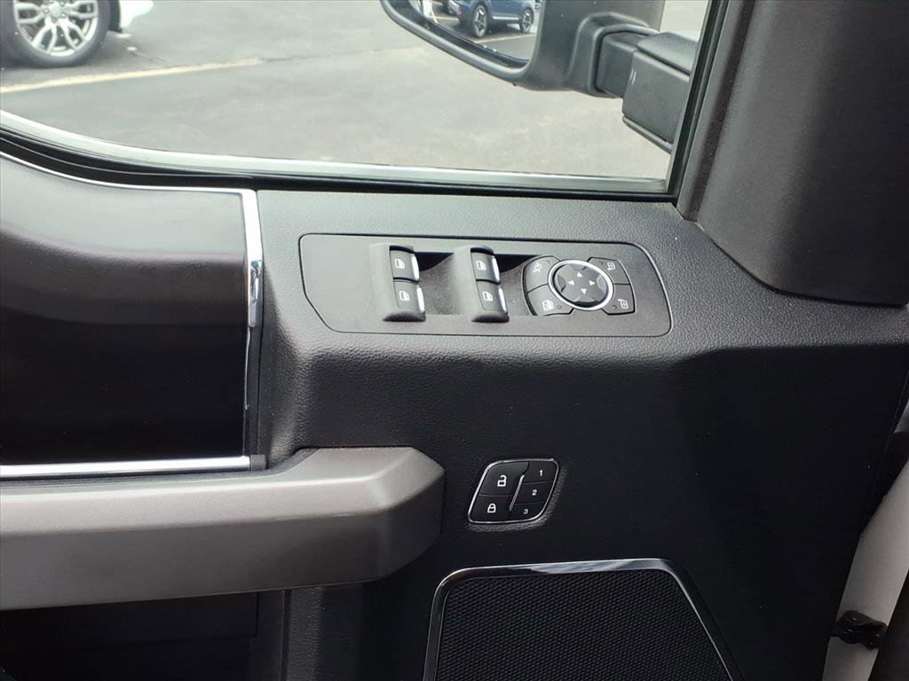 Used 2019 Ford F150 Platinum w/ Technology Package image 24