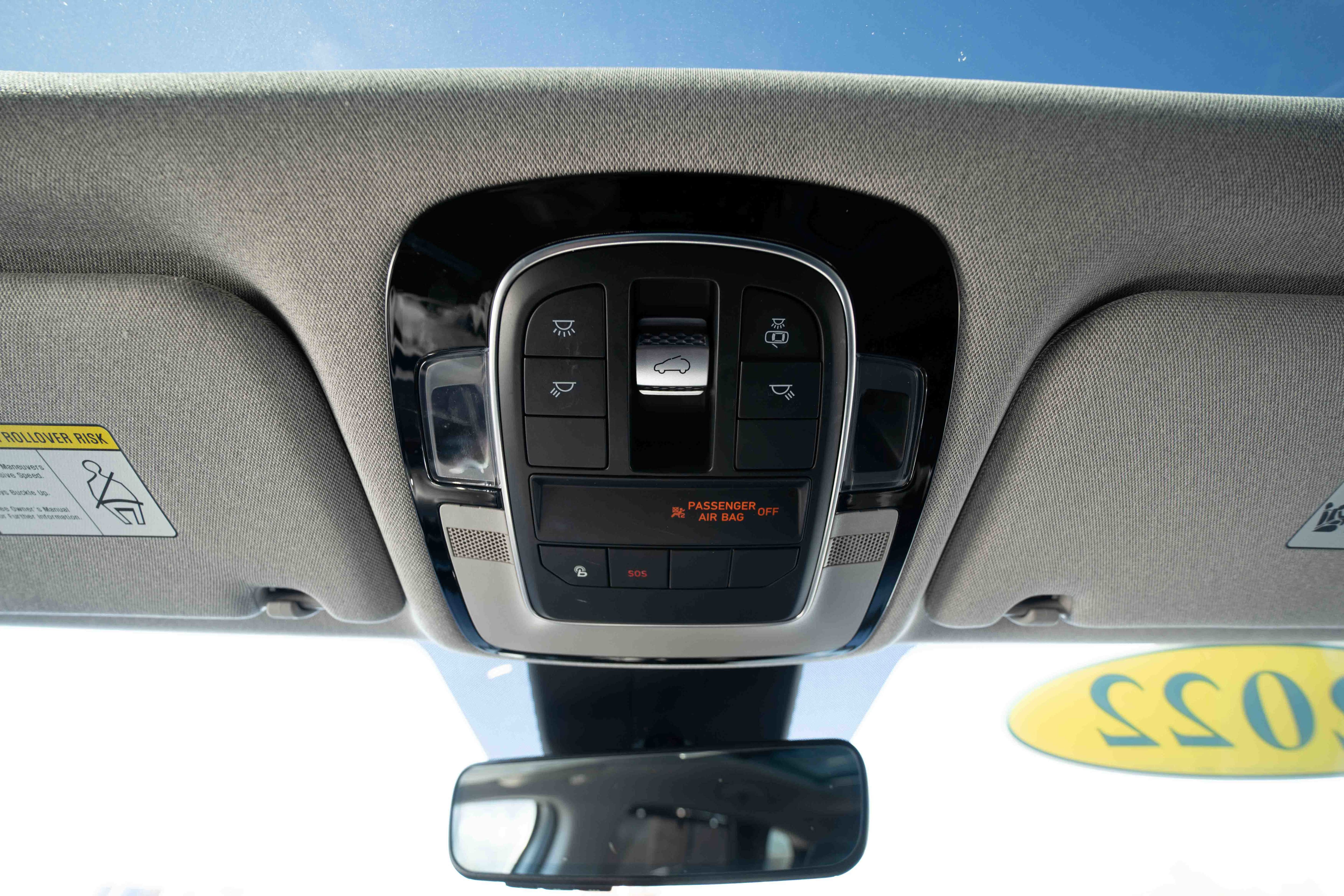 Used 2022 Hyundai Santa Fe Limited image 18