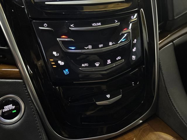Used 2019 Cadillac Escalade Premium Luxury AWD/4WD image 59