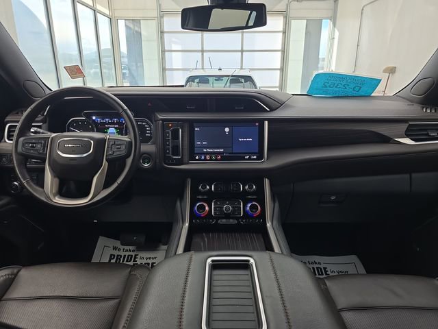 Used 2021 GMC Yukon XL Denali image 12
