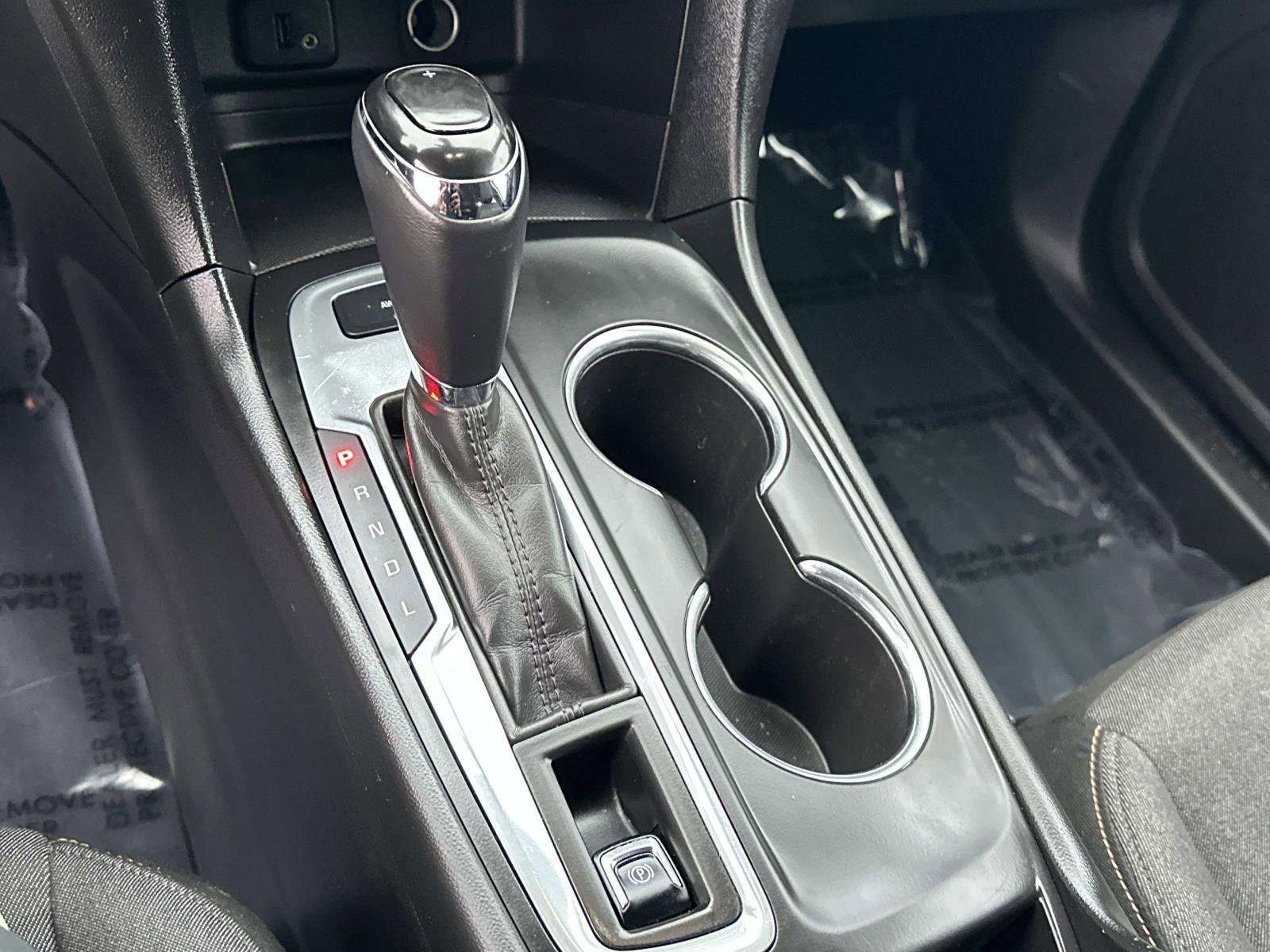 Used 2018 Chevrolet Equinox LT image 15