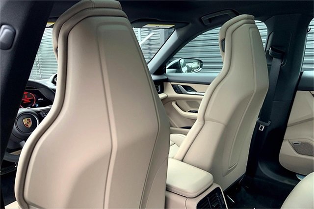 New 2025 Porsche Taycan image 25