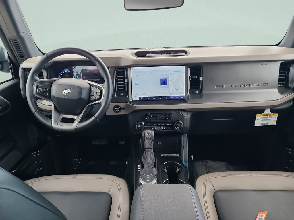 Used 2024 Ford Bronco Wildtrak AWD/4WD image 12