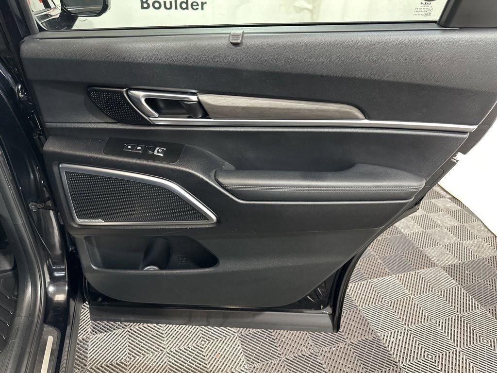 Used 2023 Kia Telluride SX Prestige X-Line image 14