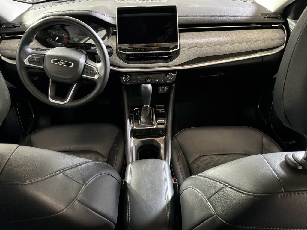 Certified 2022 Jeep Compass Latitude w/ Sun and Sound Group AWD/4WD image 28