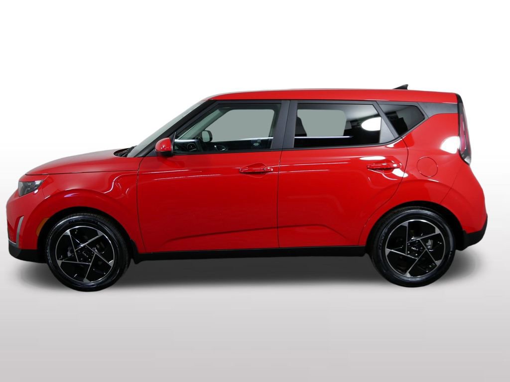 Certified 2023 Kia Soul EX image 6