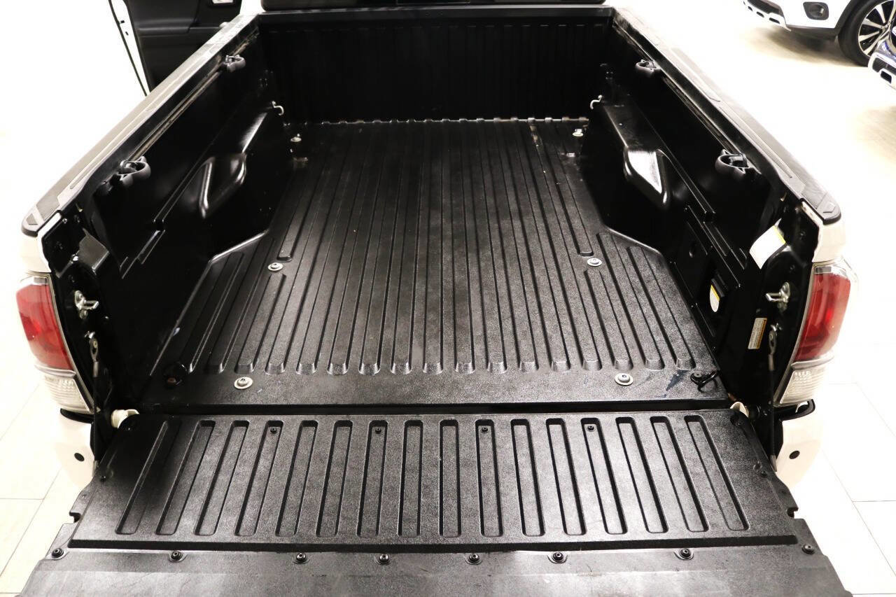 Used 2022 Toyota Tacoma TRD Off-Road image 85