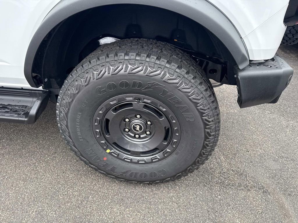 New 2025 Ford Bronco Outer Banks w/ Sasquatch Package AWD/4WD image 37