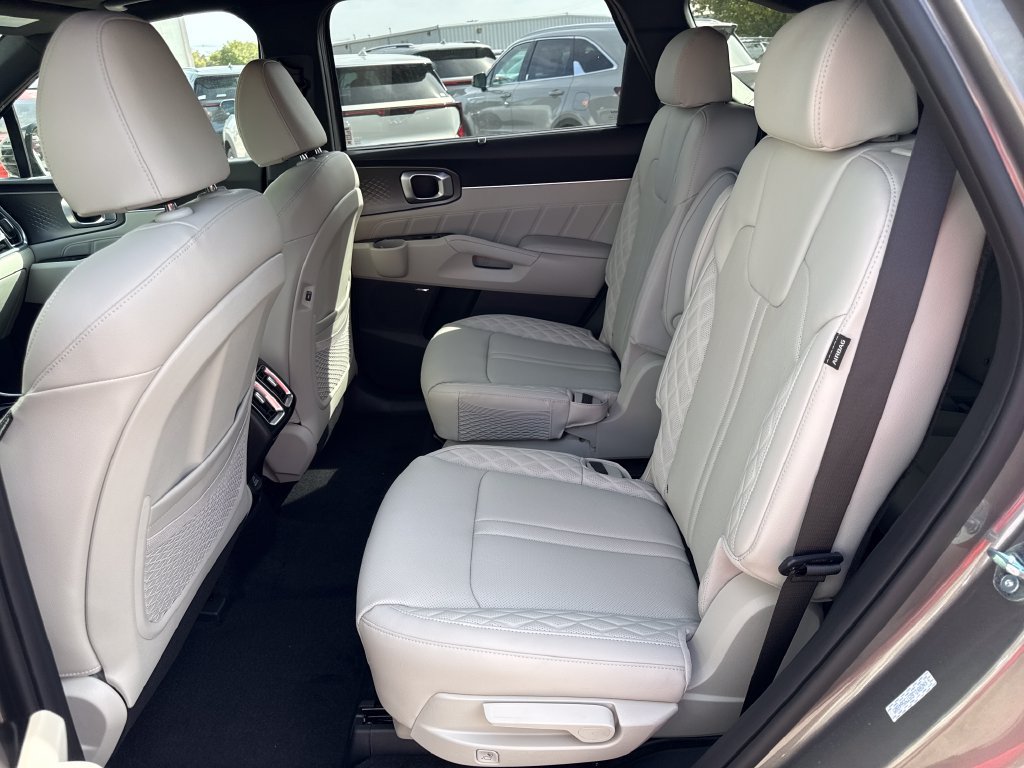 New 2026 Kia Sorento SX Prestige AWD/4WD image 14