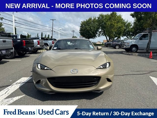 Used 2024 MAZDA MX-5 Miata RF Grand Touring RWD image 9