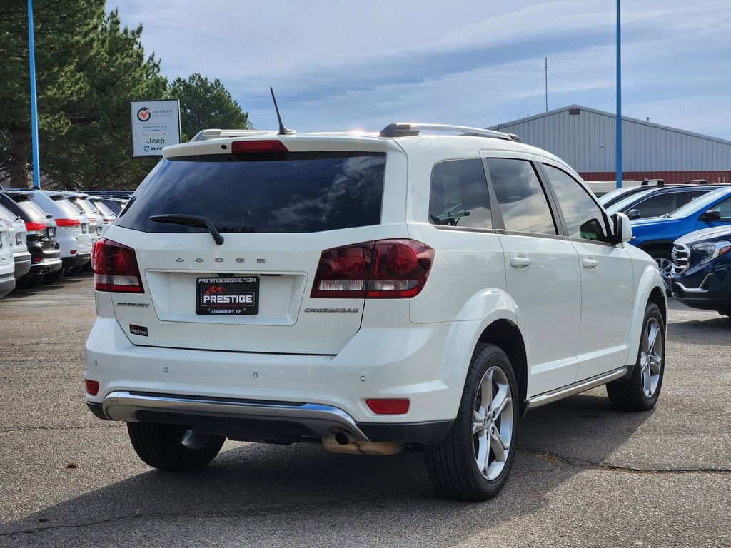 Used 2017 Dodge Journey Crossroad image 3