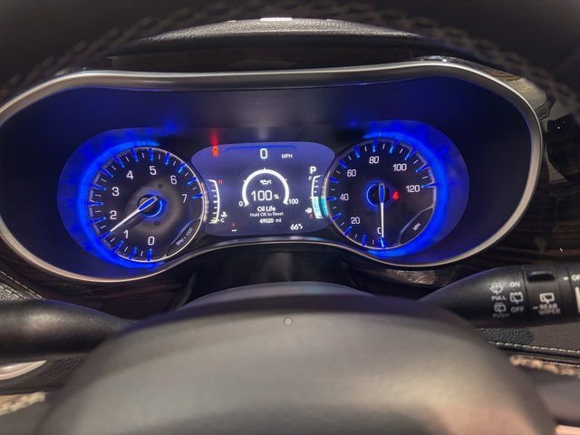 Used 2024 Chrysler Pacifica Limited image 17