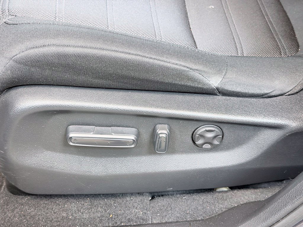 Used 2022 Honda CR-V EX image 12