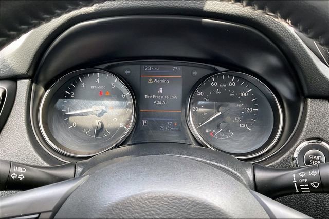 Certified 2021 Nissan Rogue Sport SV w/ Technology Package FWD image 18