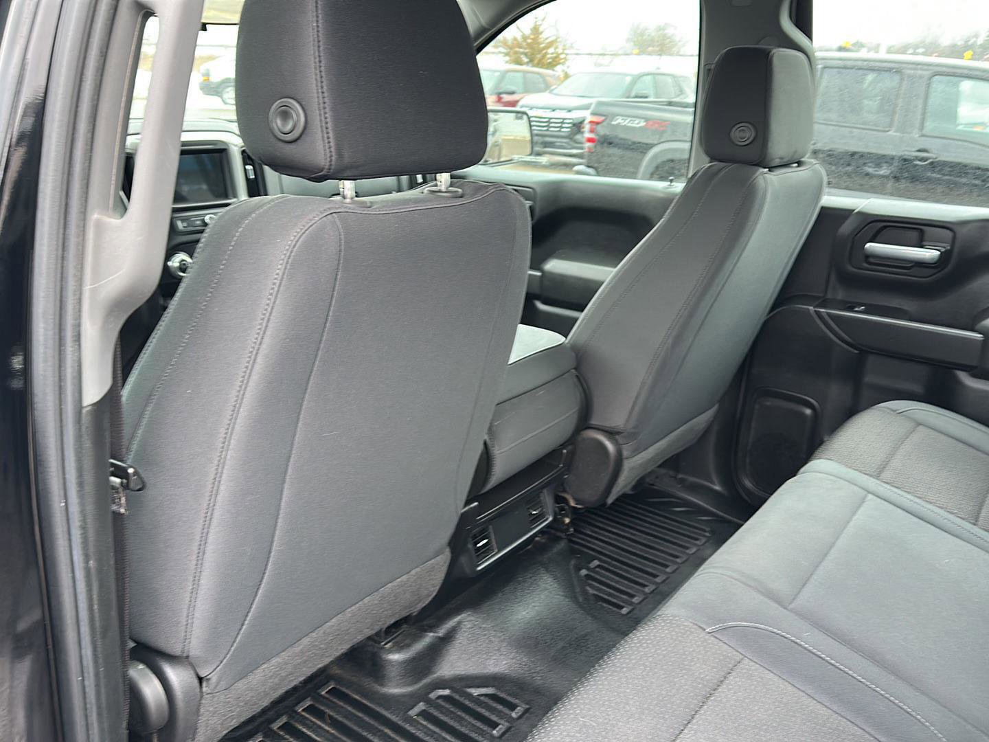 Used 2019 GMC Sierra 1500 4WD CREW CAB 147 image 12