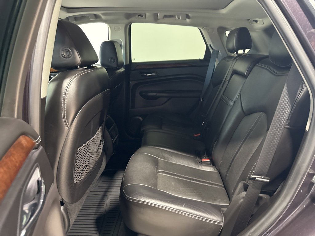 Used 2015 Cadillac SRX Luxury w/ Driver Awareness Package image 28