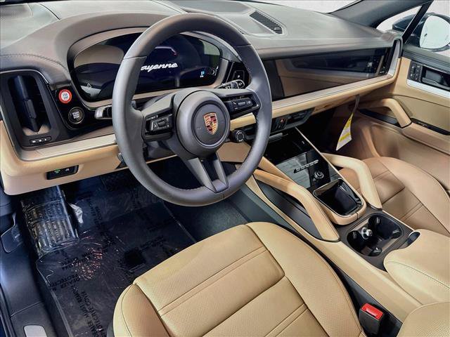 Used 2026 Porsche Cayenne AWD/4WD image 4