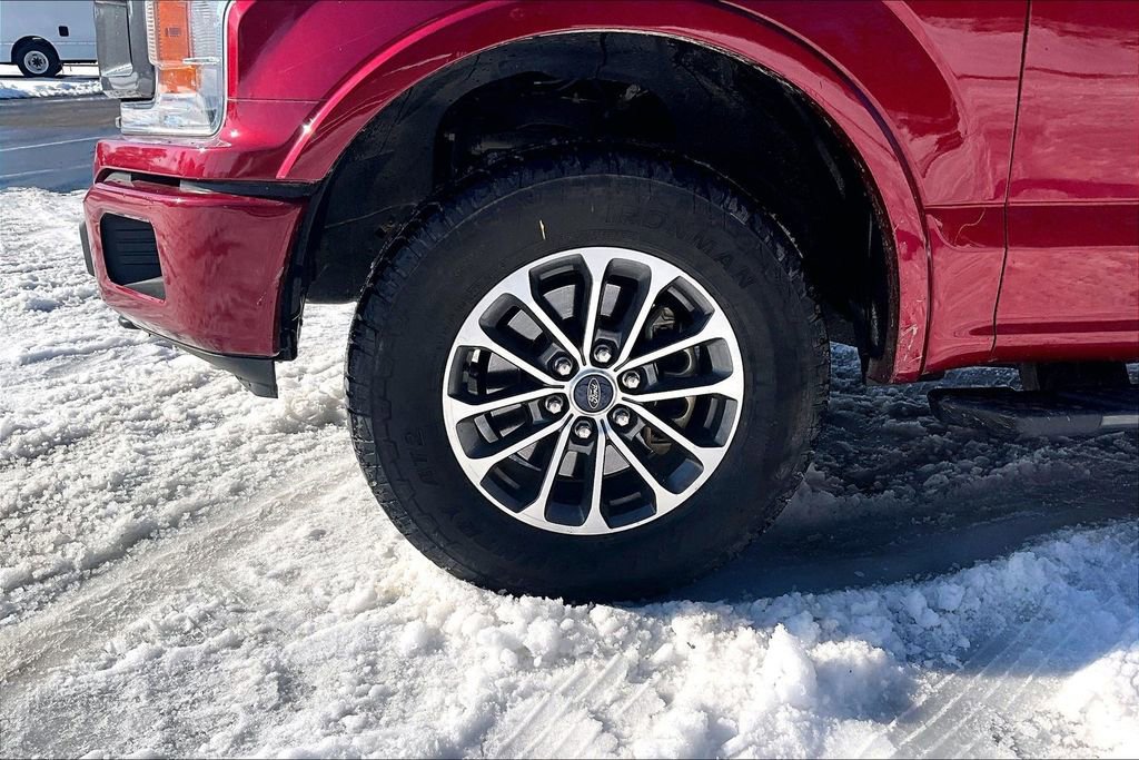 Used 2018 Ford F150 XLT w/ Equipment Group 302A Luxury image 4