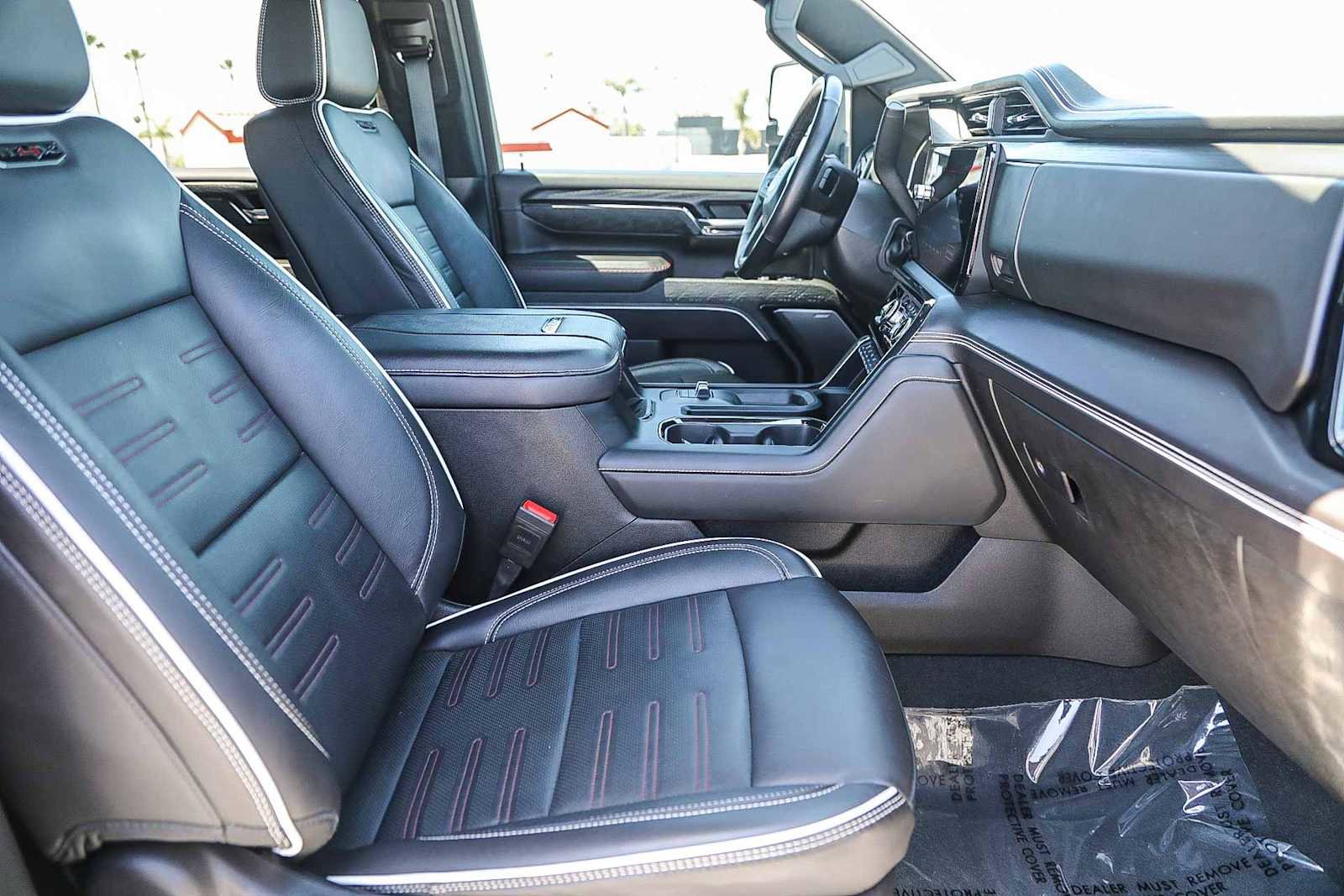 Used 2024 GMC Sierra 2500 AT4X AWD/4WD image 16