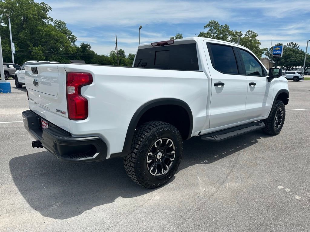 New 2026 Chevrolet Silverado 1500 ZR2 AWD/4WD image 5
