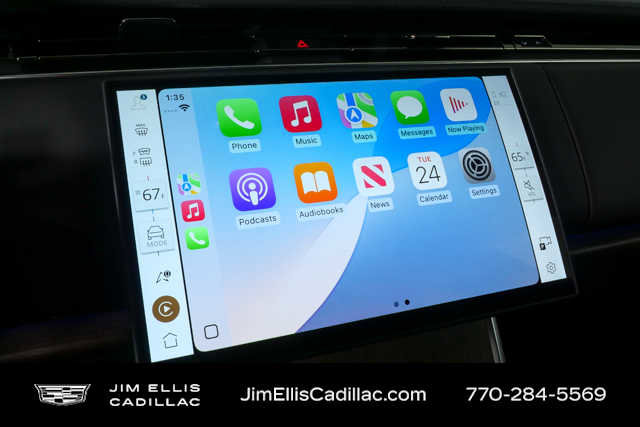 Used 2025 Land Rover Range Rover SE image 18