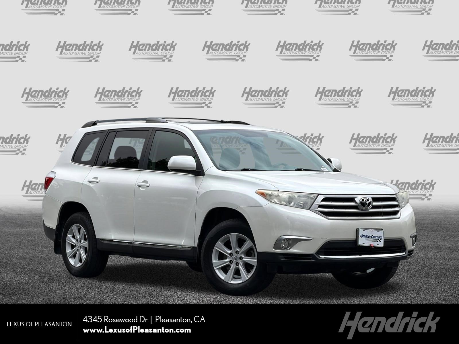 Used 2013 Toyota Highlander SE AWD/4WD image 1