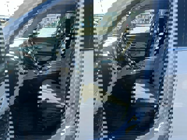 Used 2010 Chevrolet Equinox LT w/ Cargo Management Package image 2