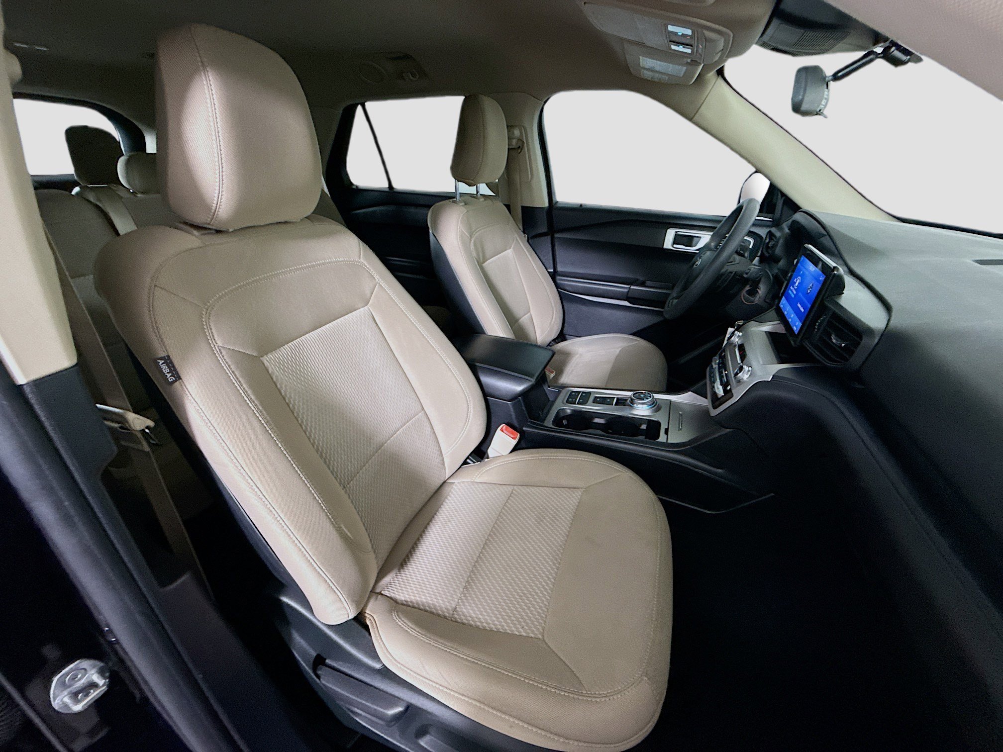 Used 2020 Ford Explorer 2WD image 28
