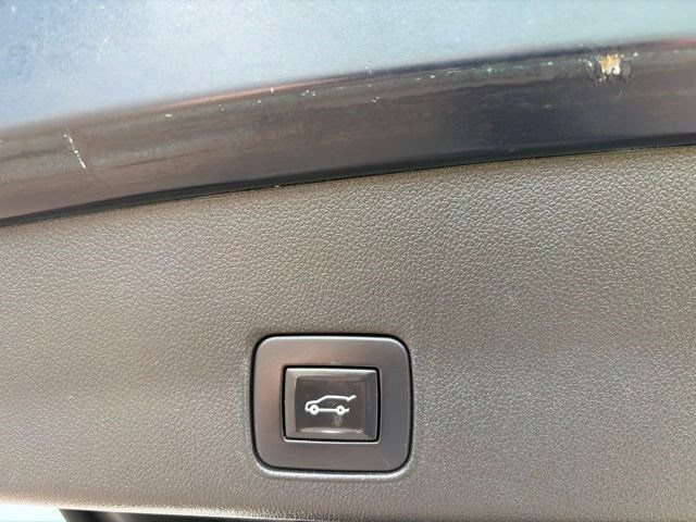Used 2021 Chevrolet TrailBlazer ACTIV w/ Sun and Liftgate Package AWD/4WD image 36
