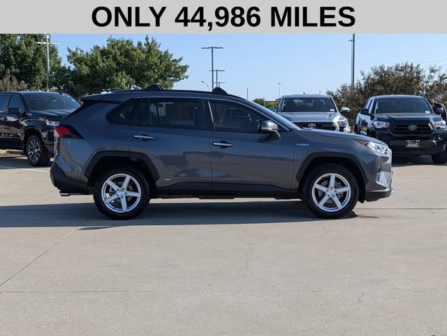 Used 2020 Toyota RAV4 Limited w/ Limited Grade Weather Package AWD/4WD image 4
