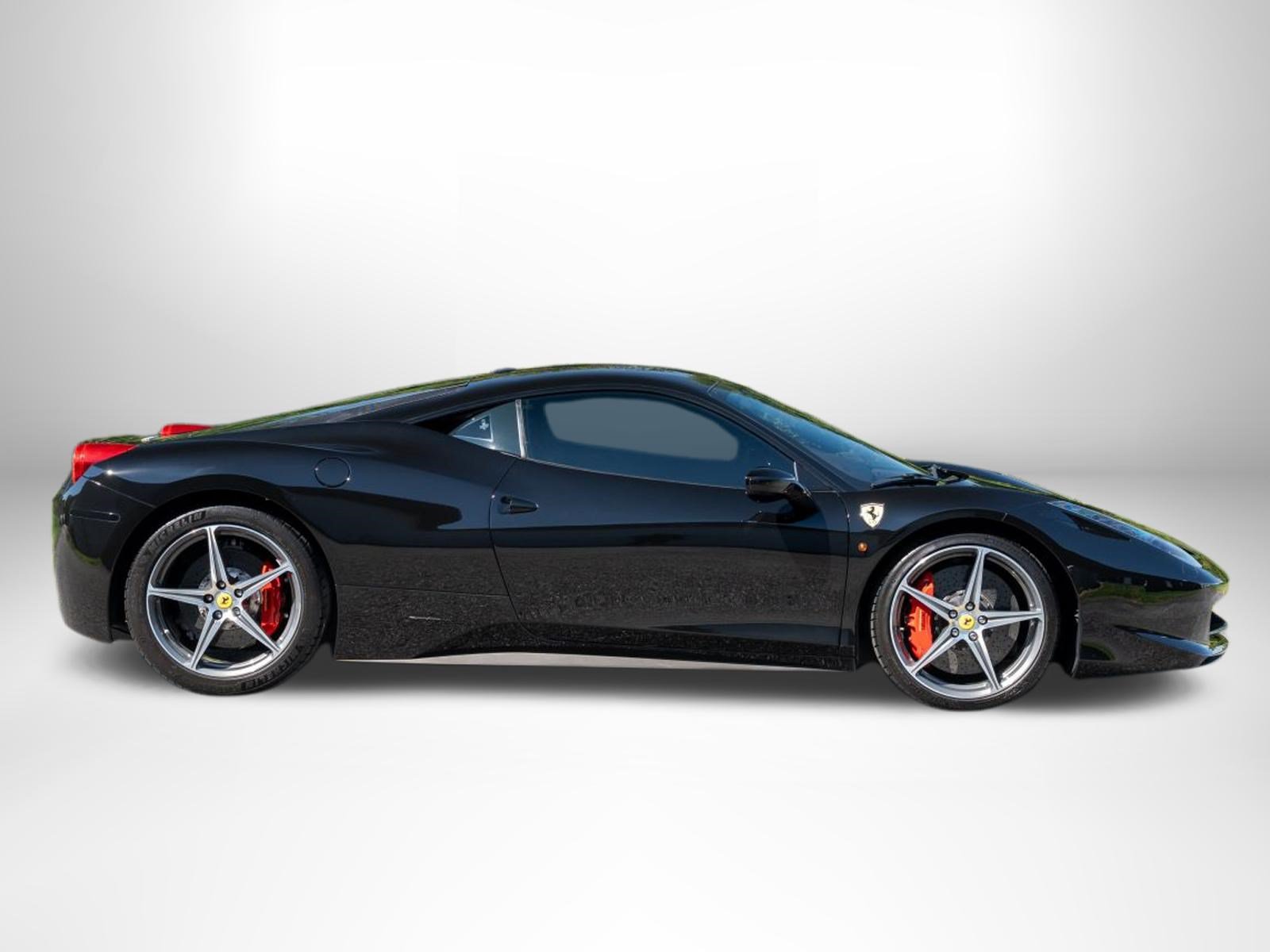 Used 2010 Ferrari 458 Italia Coupe RWD image 6