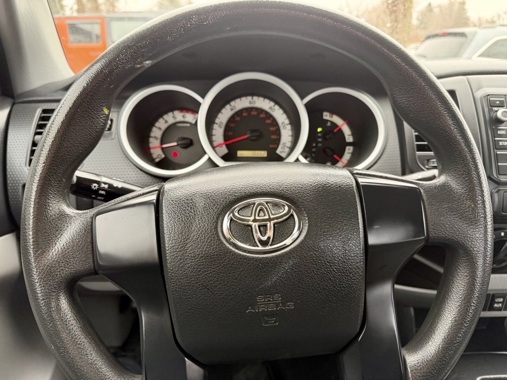 Used 2014 Toyota Tacoma 2WD Regular Cab image 17